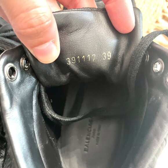 Balenciaga Black Leather Hi Top Textured Sneakers Unisex Size EU 39 - Picture 8 of 10